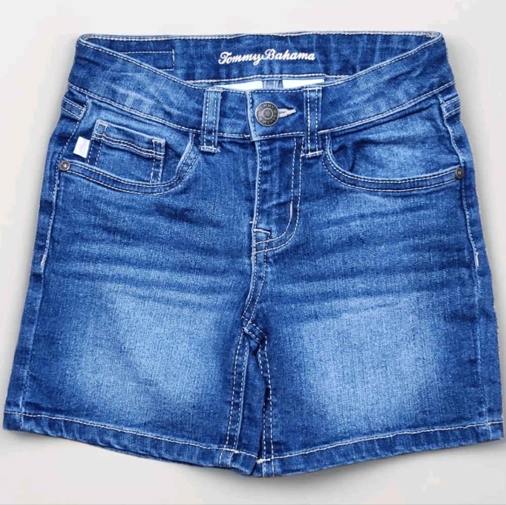 Tommy Bahama Denim Shorts Size 7 Medium Wash 4.5 Inch Inseam
